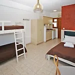 Stella Εξοχικό σπίτι Βουρβουρού