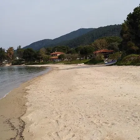 Stella Casă la țară *